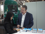 Discussing with Customer
